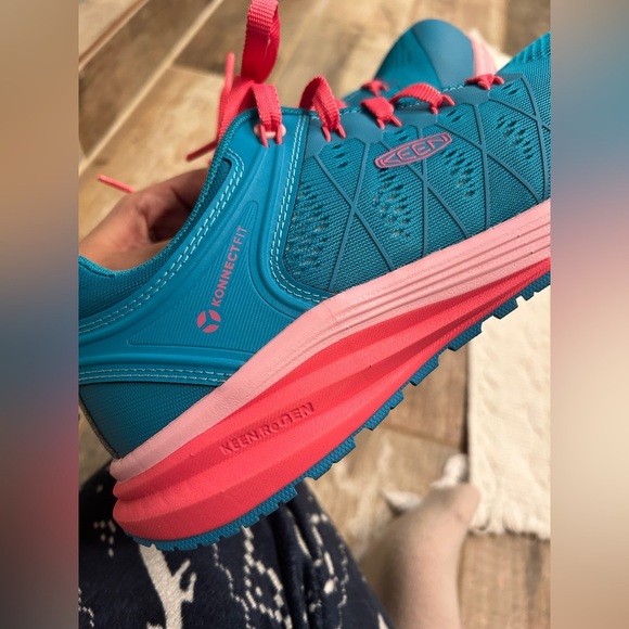 Like New KEEN Utility Vista Energy Women Work Shoes Steel Composite Toe Non Slip - Picture 8 of 9